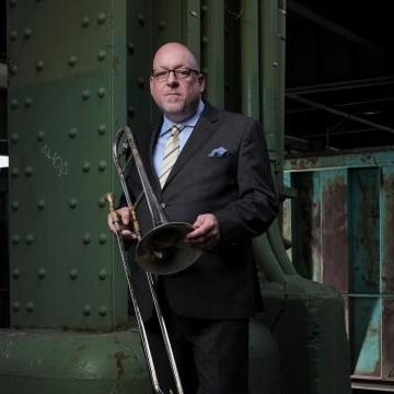 Faculty-Hero-Davis26