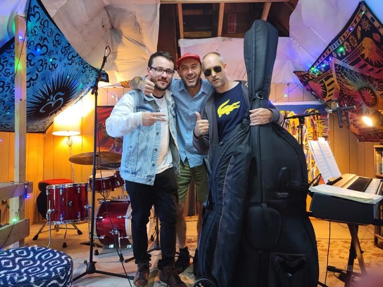 6a69d-group-photo-tms